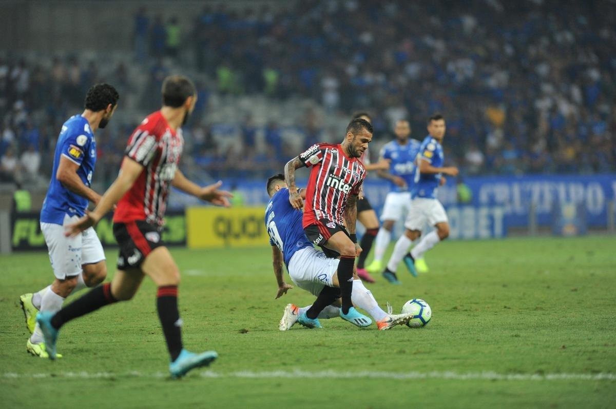 Fotos de Cruzeiro x So Paulo, no Mineiro, pela 26 rodada do Campeonato Brasileiro