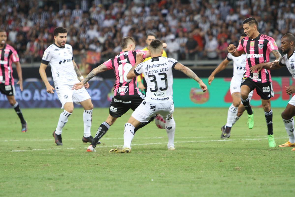 Atltico x Cear: fotos do jogo no Mineiro pelo Brasileiro