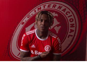 
Hernández estava sem clube desde a sua saída do Ah-Ahli