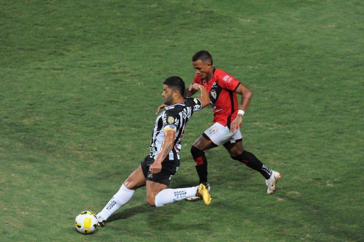 Fotos da vitria do Atltico por 2 a 0 sobre Atltico-GO pelo Campeonato Brasileiro
