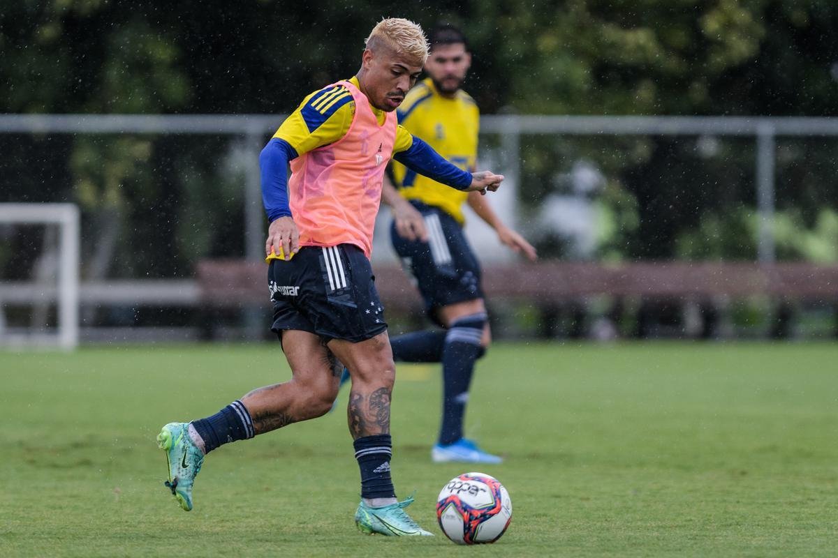 Fotos do treino do Cruzeiro nesta quinta-feira (11/11)