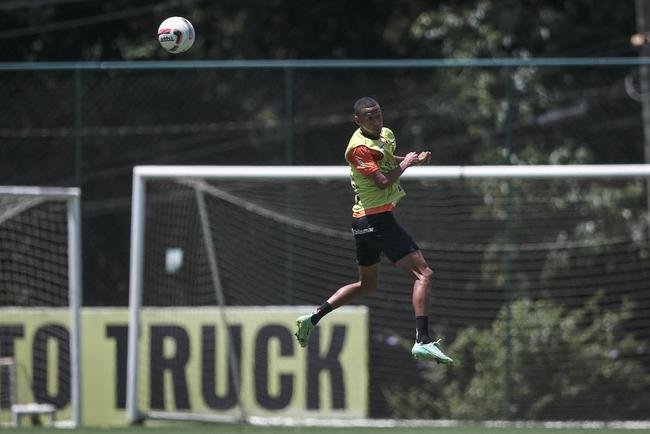 Atl�tico segue prepara��o para o cl�ssico; veja fotos