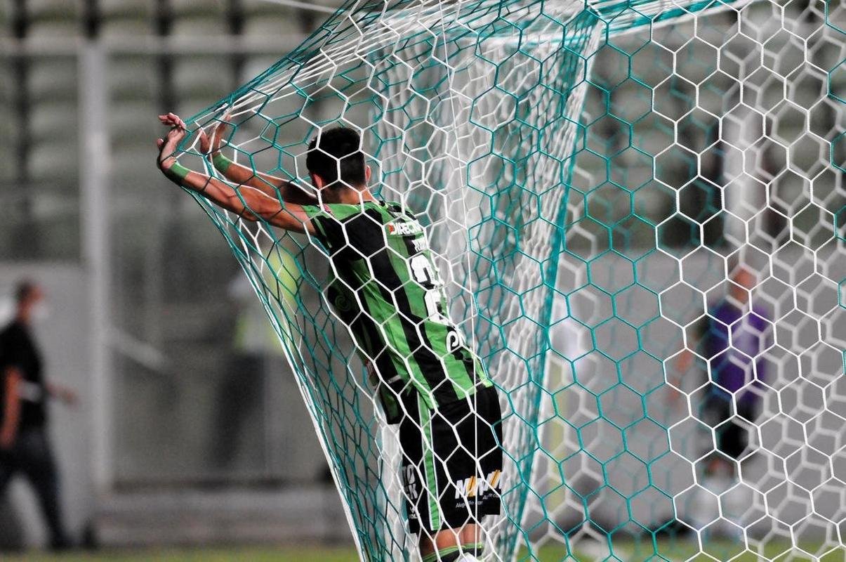 Amrica tomou a virada do Tolima nos acrscimos e ficou em situao complicada no Grupo D da Copa Libertadores