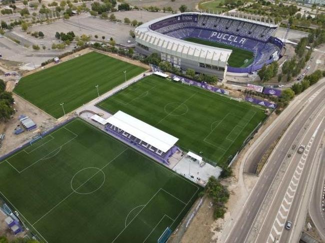 Complexo esportivo do Real Valladolid conta com estdio e campos para treinamento