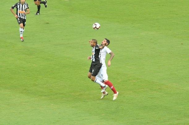 Fotos do duelo entre Atltico e Cerro Porteo, no Mineiro, pelo Grupo E da Copa Libertadores
