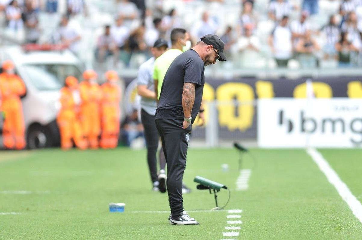 Fotos do jogo entre Atltico e Patrocinense, pelo Campeonato Mineiro