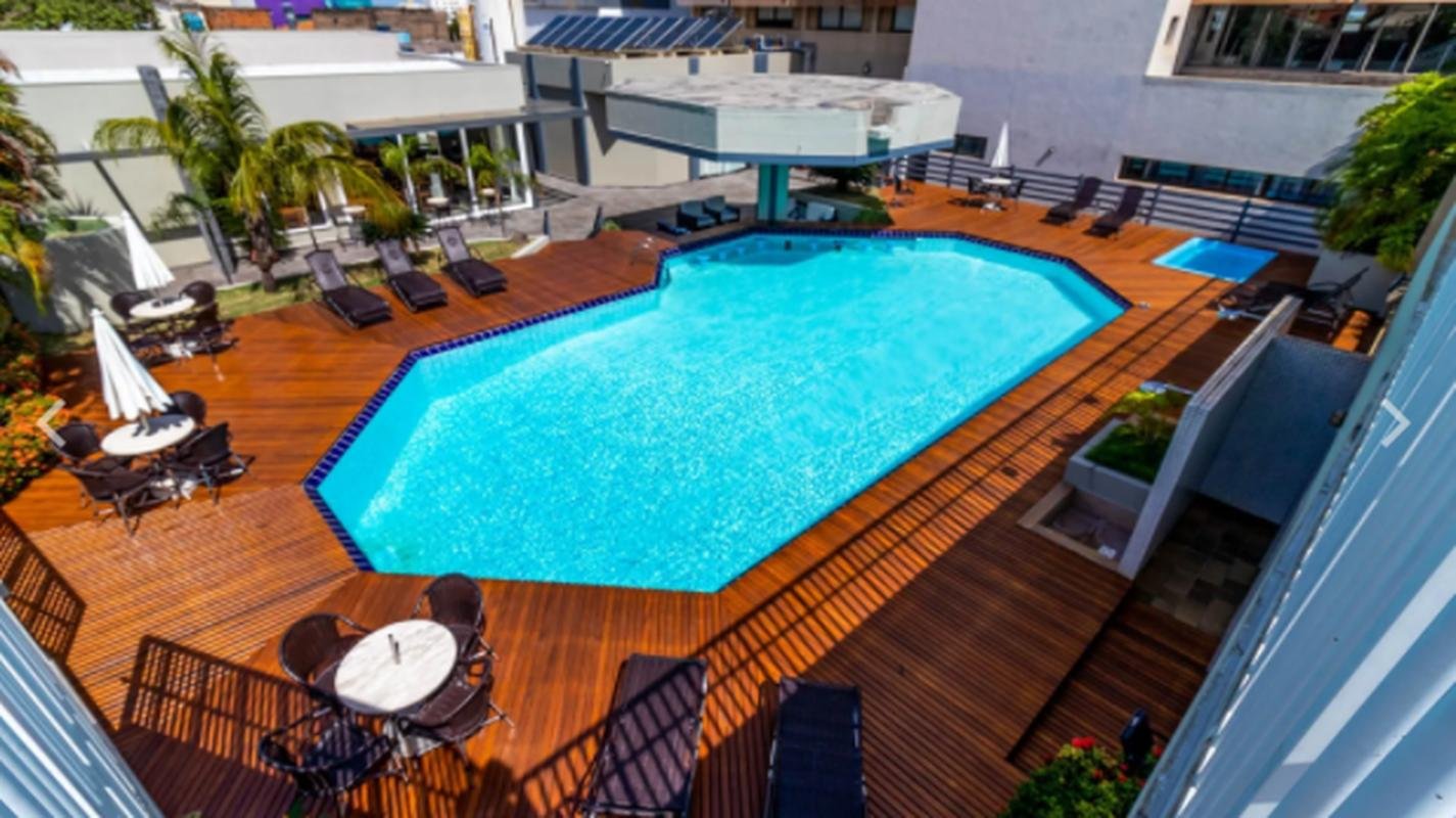 Atltico est hospedado no Hotel Deville, em Cuiab, para a deciso da Supercopa do Brasil. Neste domingo (20), s 16h, o Galo medir foras com o Flamengo, na Arena Pantanal, pelo ttulo.