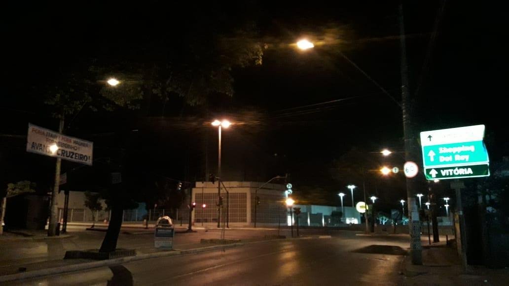 Faixas contra a diretoria do Cruzeiro