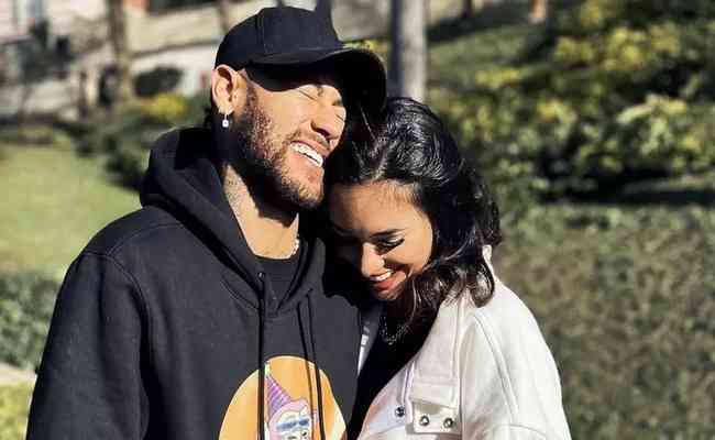 Neymar e Brunca Biancardi reataram oficialmente o namoro aps a virada do ano