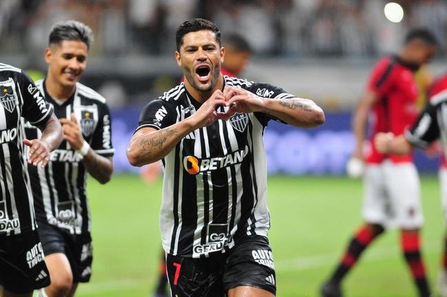 Atltico e Brasil de Pelotas-RS se enfrentaram nesta quarta-feira (12/4), no Mineiro, pela ida da terceira fase da Copa do Brasil