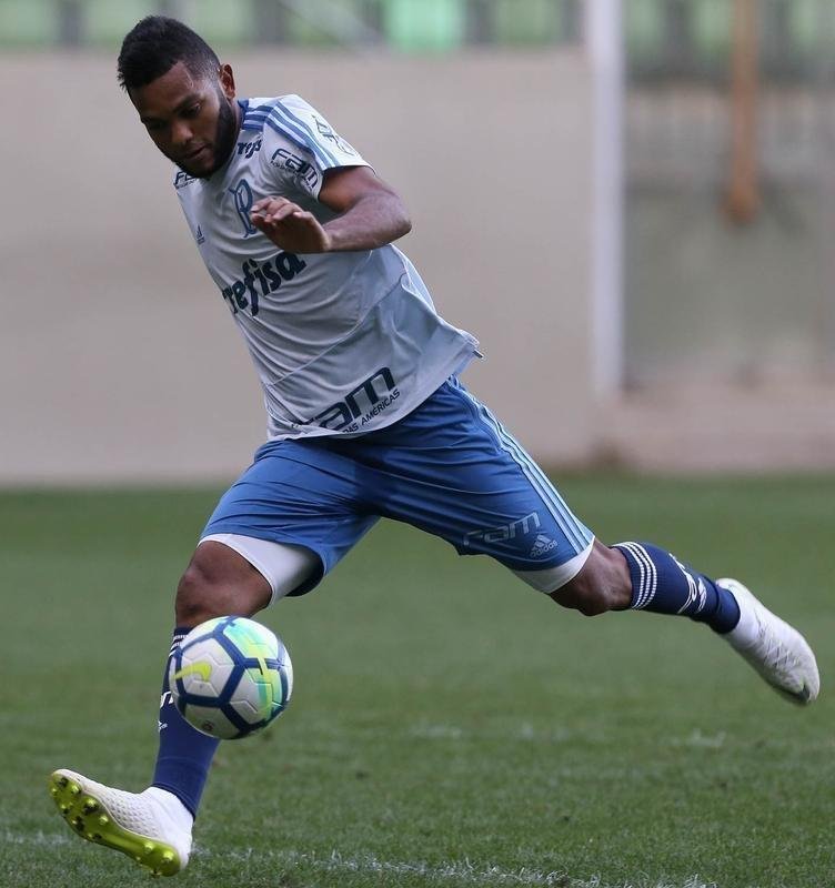 Felipo comandou treino do Palmeiras no Independncia visando ao jogo de quarta, s 21h45, no Mineiro, contra o Cruzeiro, pela semifinal da Copa do Brasil. Time precisa vencer para ir  deciso