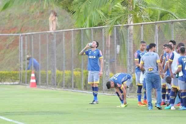 Fotos do treino do Cruzeiro desta sexta-feira (21/10), na Toca da Raposa II (Rodrigo Clemente/EM D.A Press)