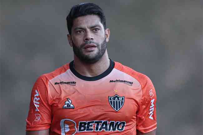 Atacante Hulk  a esperana de gols da equipe alvinegra