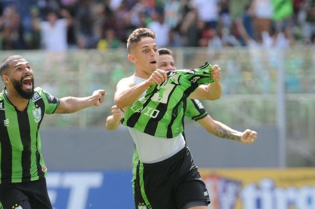 17. Fl�vio (volante) - 20 anos