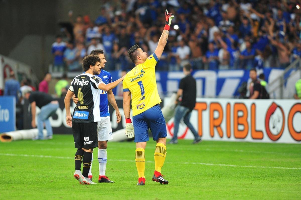 Cruzeiro 1x2 Santos (quartas de final da Copa do Brasil) - 49.513 presentes / 43.464 pagantes