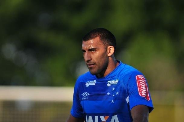 Fotos do treino do Cruzeiro desta sexta-feira (30/6), na Toca da Raposa II (Alexandre Guzanshe/EM D.A Press)