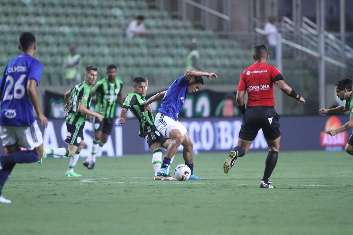 Equipes se enfrentaram no Independncia, em Belo Horizonte, pela volta da semifinal do Campeonato Mineiro