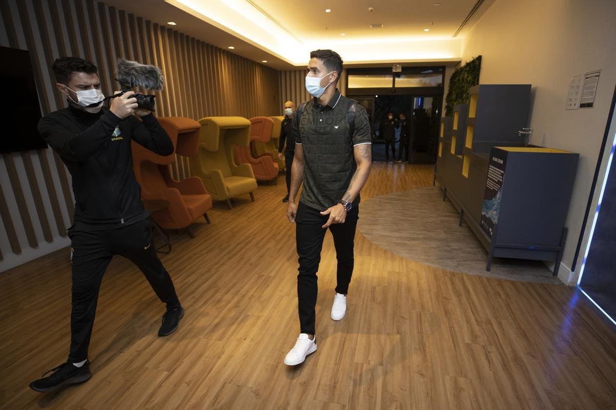 Jogadores se apresentam  Seleo Brasileira