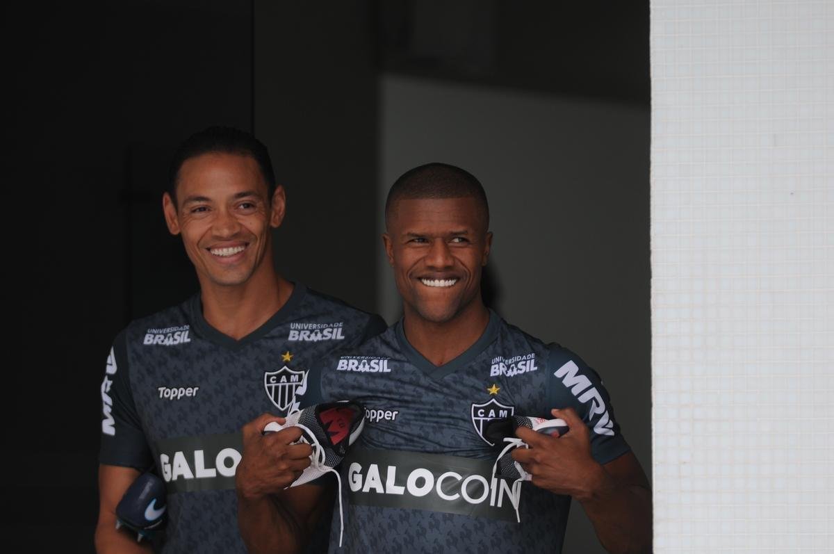 Veja imagens do primeiro dia de trabalho do Atltico no ano