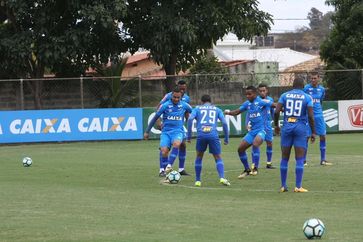 Imagens do treino do Cruzeiro na manh desta quarta-feira, 2 de agosto, na Toca da Raposa II