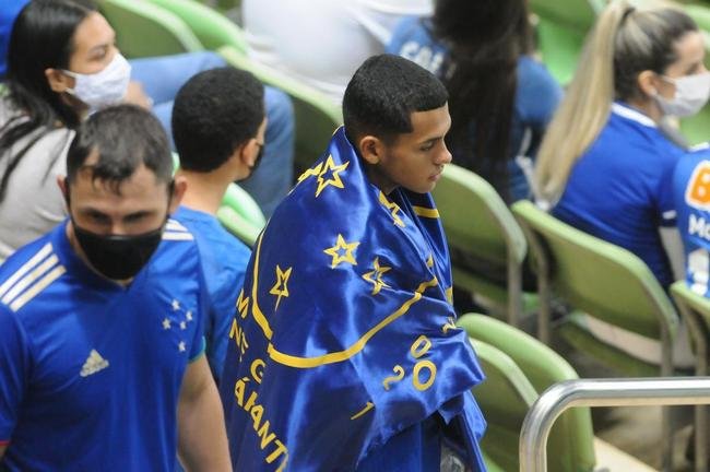 Fotos do jogo entre Cruzeiro e Botafogo, no Independ�ncia, pela 30� rodada da S�rie B do Campeonato Brasileiro