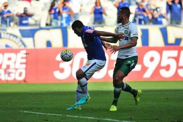 Fotos de Cruzeiro x Chapecoense, no Mineiro, pela 31 rodada do Brasileiro (Ramon Lisboa/EM D.A Press)
