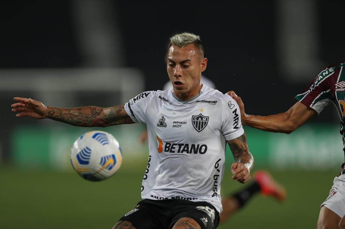 Fluminense e Atltico se enfrentaram nesta quinta-feira (26), em jogo de ida das quartas de final da Copa do Brasil