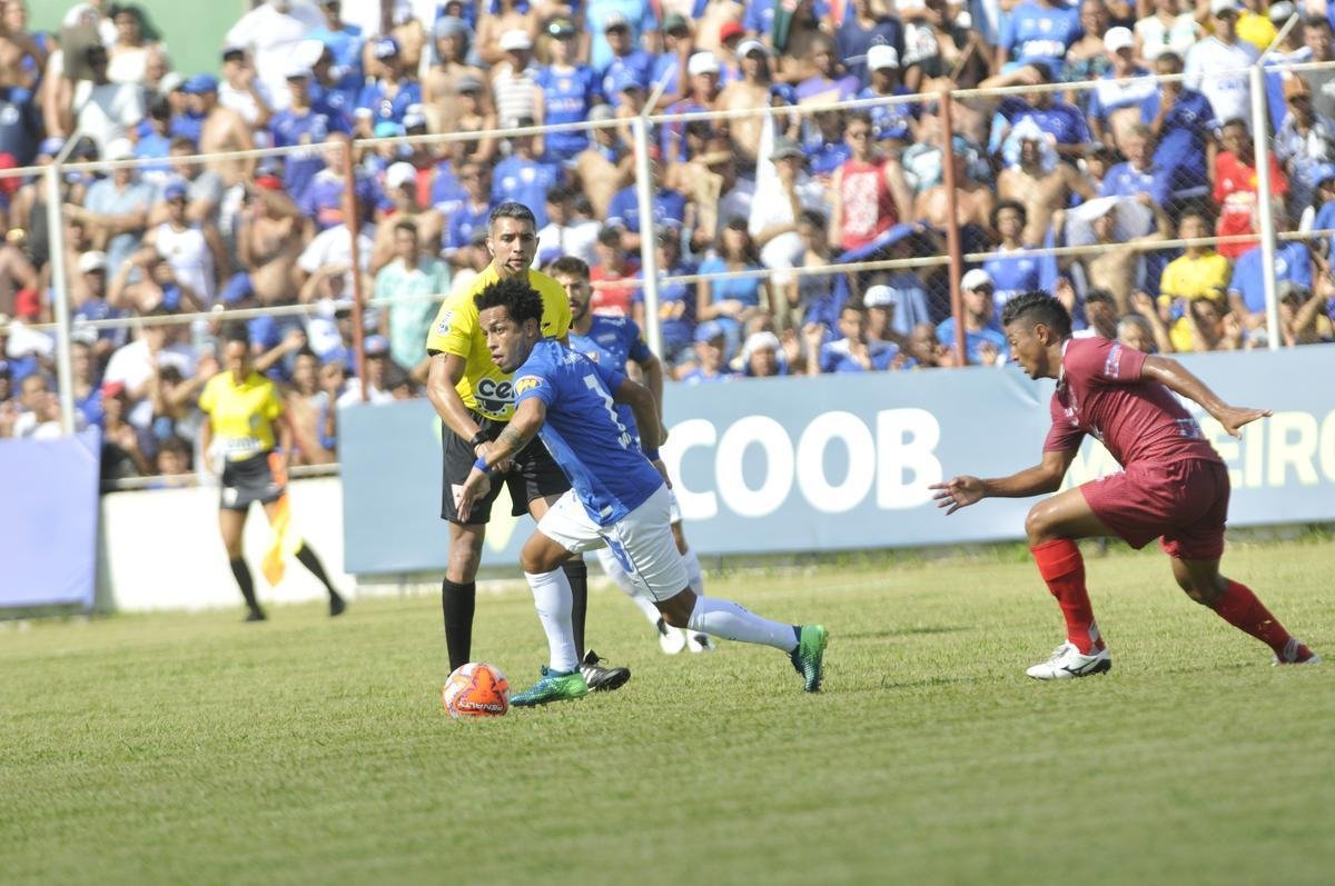 Cruzeiro abriu 2 a 1 no primeiro tempo, com gols de Raniel e Robinho; Alemo descontou para o Guarani