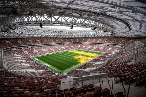 Luzhniki receberá quatro jogos da primeira fase, um duelo das oitavas, uma semifinal e a decisão