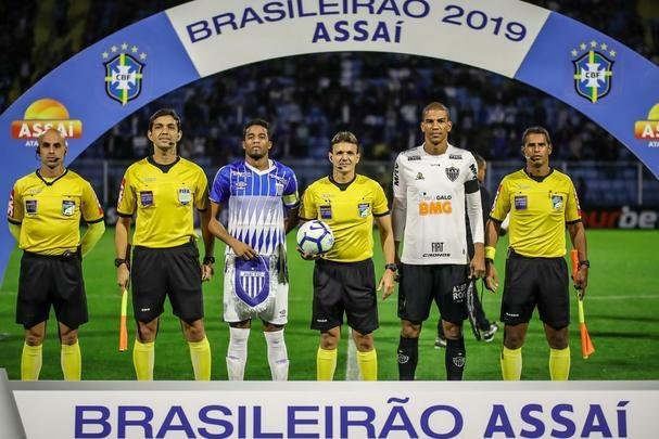 Fotos da partida entre Ava e Atltico, pelo Campeonato Brasileiro