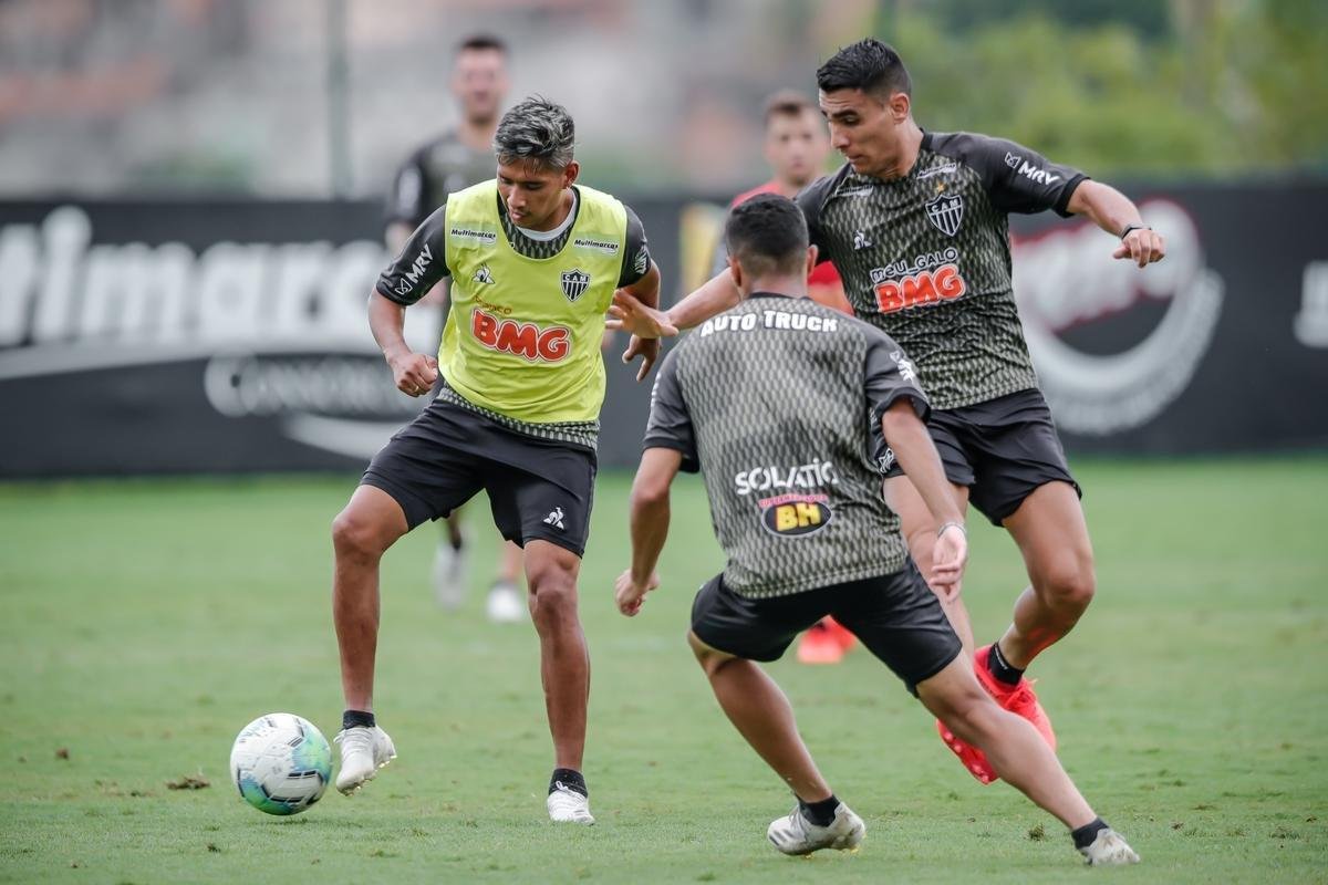 Fotos do treino do Atltico nesta quinta-feira