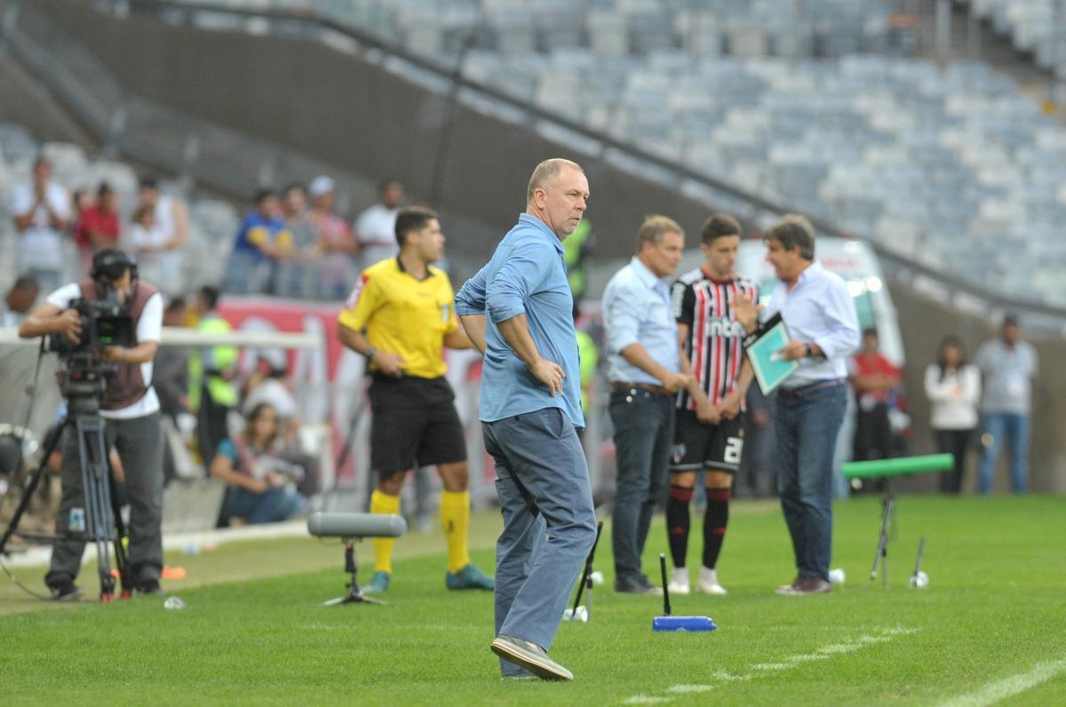 Fotos do jogo entre Cruzeiro e So Paulo