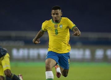 Atacante tem cinco gols e seis assistências em 18 jogos nesta temporada