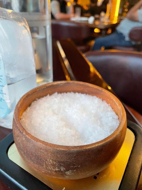 O sal, que fez a fama do turco Nusret Gke, dono do Nurs-Et