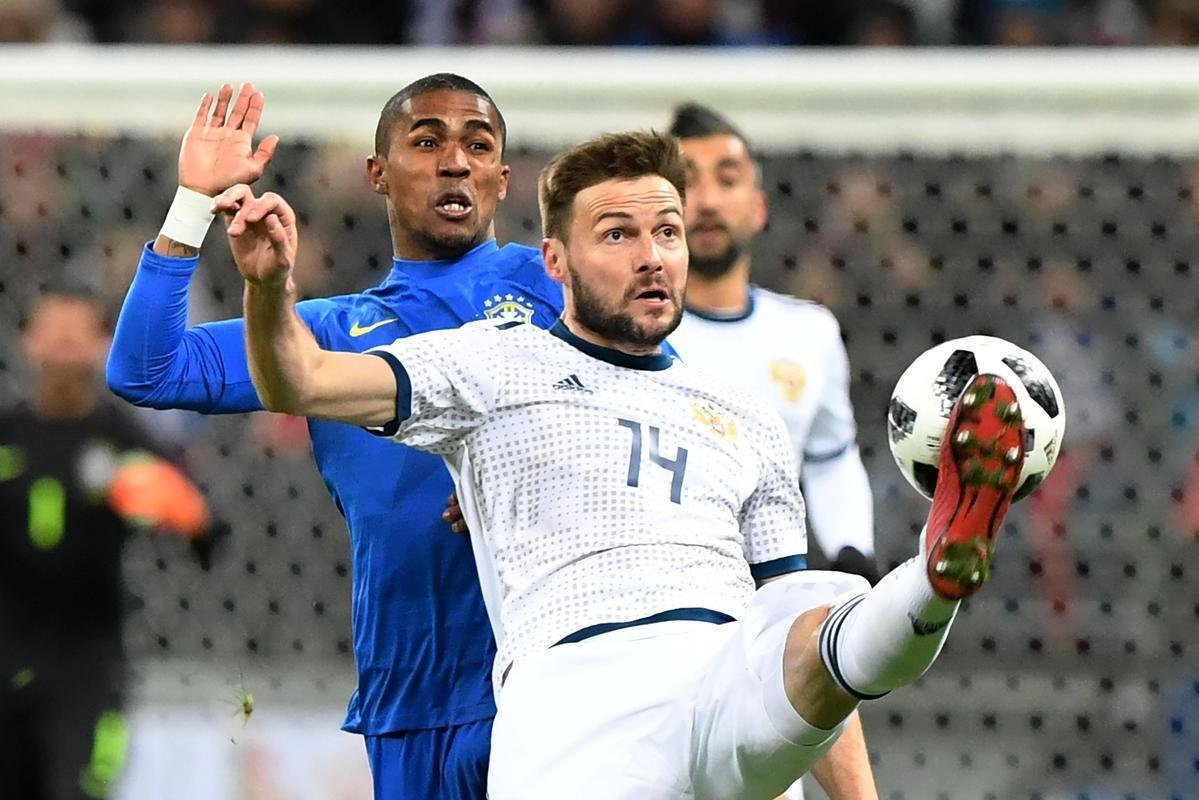 Imagem da partida amistosa entre Rssia e Brasil, no Estdio Lujniki, em Moscou