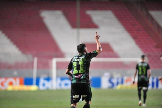 Fotos da vitria do Amrica sobre o Fortaleza, por 2 a 1, no Independncia, pela 29 rodada da Srie A do Campeonato Brasileiro