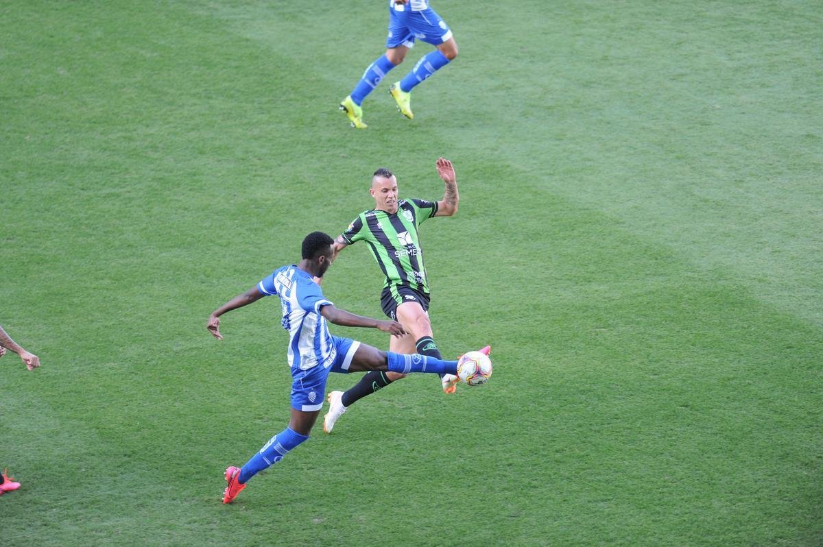 Fotos do jogo entre Amrica e CSA-AL, no Independncia, em Belo Horizonte, pela Srie B do Campeonato Brasileiro