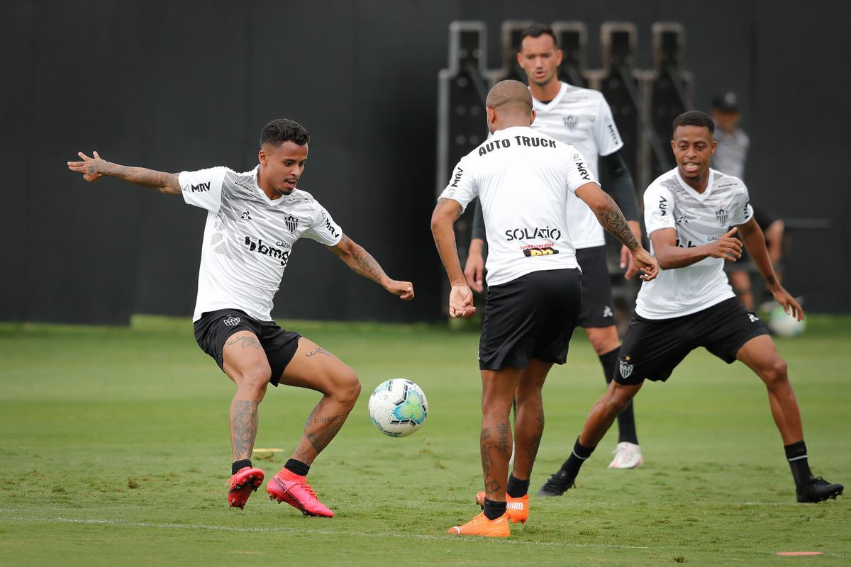 Atlético se prepara para enfrentar o Internacional