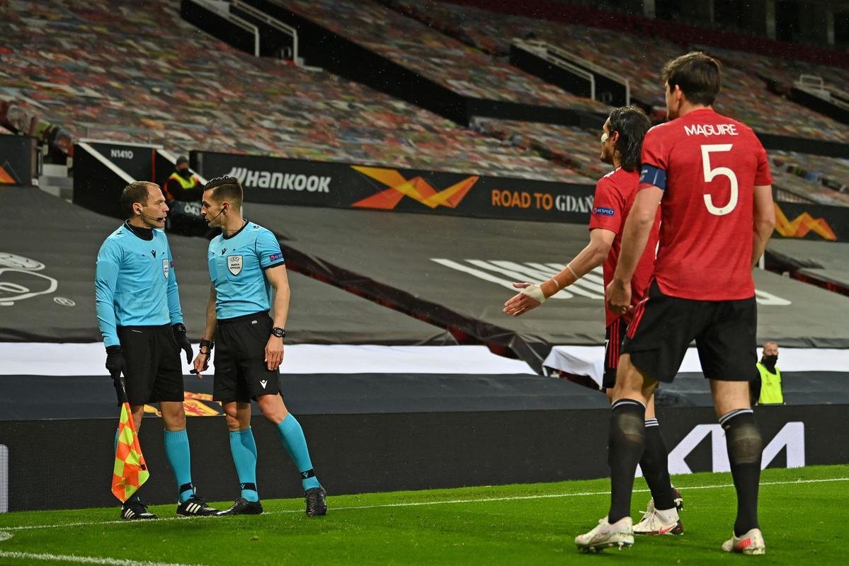 Fotos do duelo entre Manchester United e Roma pela semifinal da Liga Europa