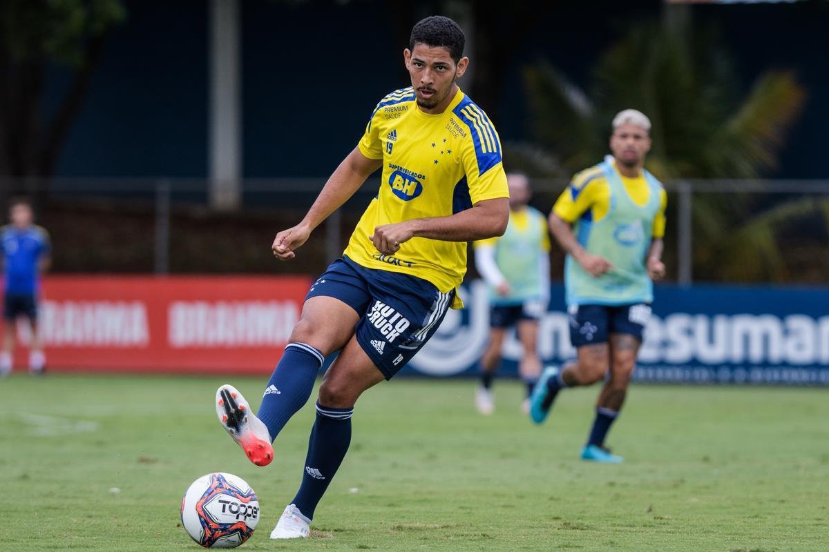 Fotos do treino do Cruzeiro deste domingo (31/10) na Toca II