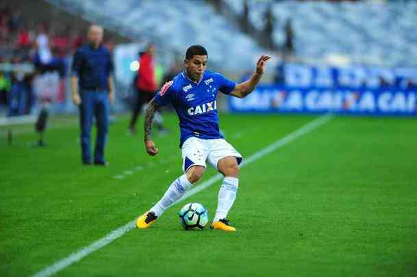 Imagens do jogo entre Cruzeiro e Flamengo, pela 14 rodada da Srie A, no Mineiro