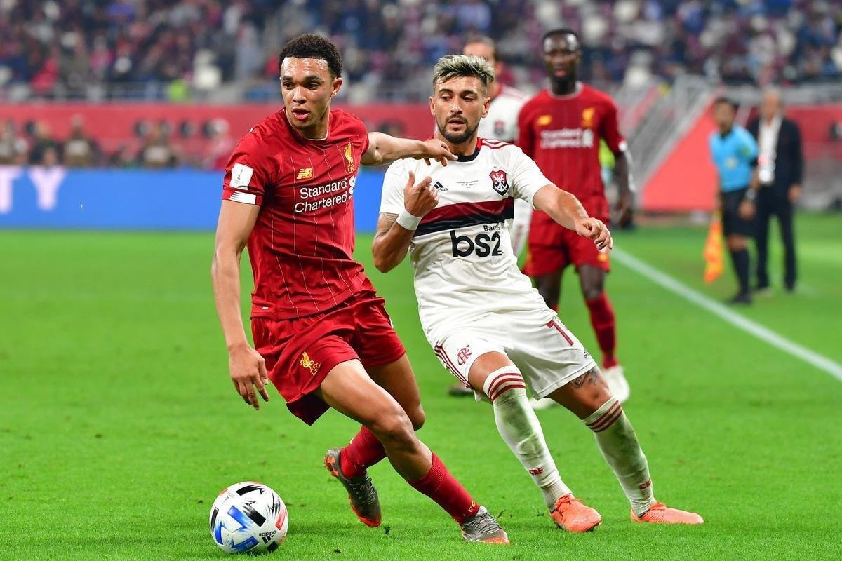 Fotos da reta final do tempo regulamentar, entre Liverpool e Flamengo, na deciso do Mundial