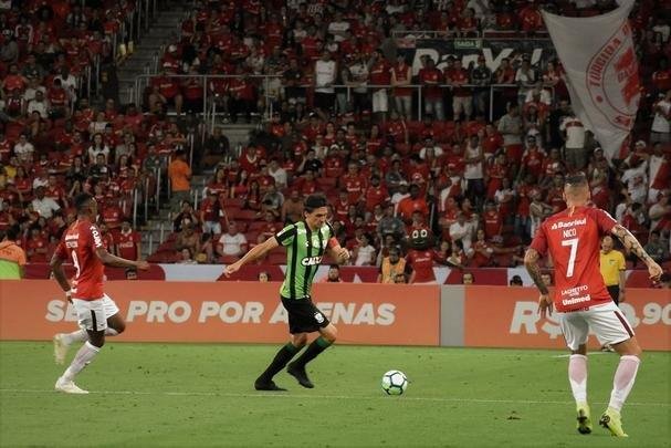 América enfrentou o Internacional, no Beira-Rio, em Porto Alegre, pela 34ª rodada do Brasileiro