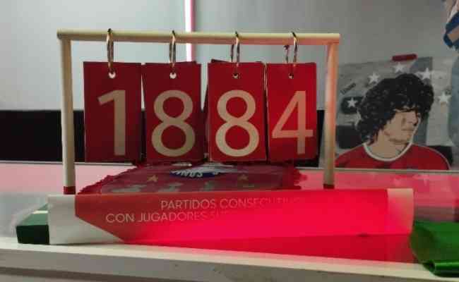 Museu do Argentinos Juniors exibe com orgulho os 44 anos seguidos com algum jogador da base como titular