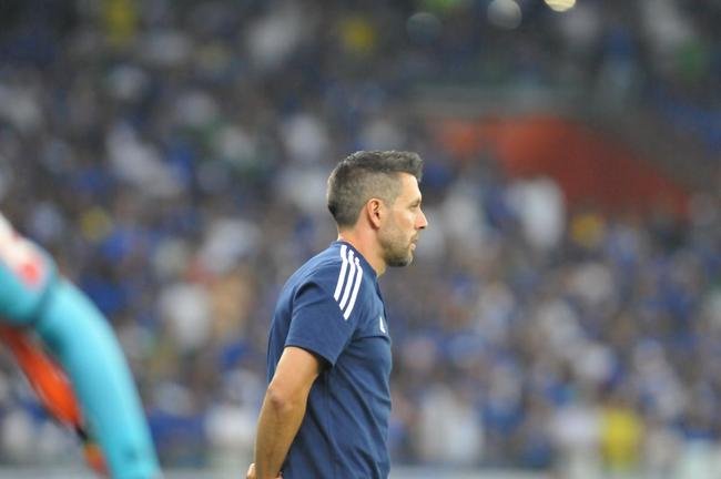 As melhores fotos do jogo entre Cruzeiro e Operrio-PR, no Mineiro, em Belo Horizonte, pela 29 rodada da Srie B do Brasileiro