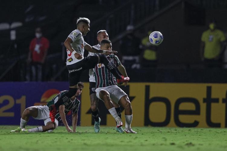 Fotos do jogo entre Fluminense e Atltico, em So Janurio, no Rio de Janeiro, pela 17 rodada da Srie A do Campeonato Brasileiro