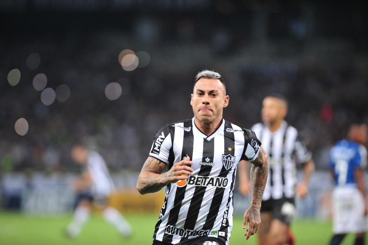 Fotos do jogo entre Atltico e Grmio, no Mineiro, em BH, pela 19 rodada do Campeonato Brasileiro