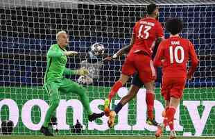 Fotos do duelo entre PSG e Bayern de Munique, em Paris, pela volta das quartas de final da Liga dos Campees da Europa.