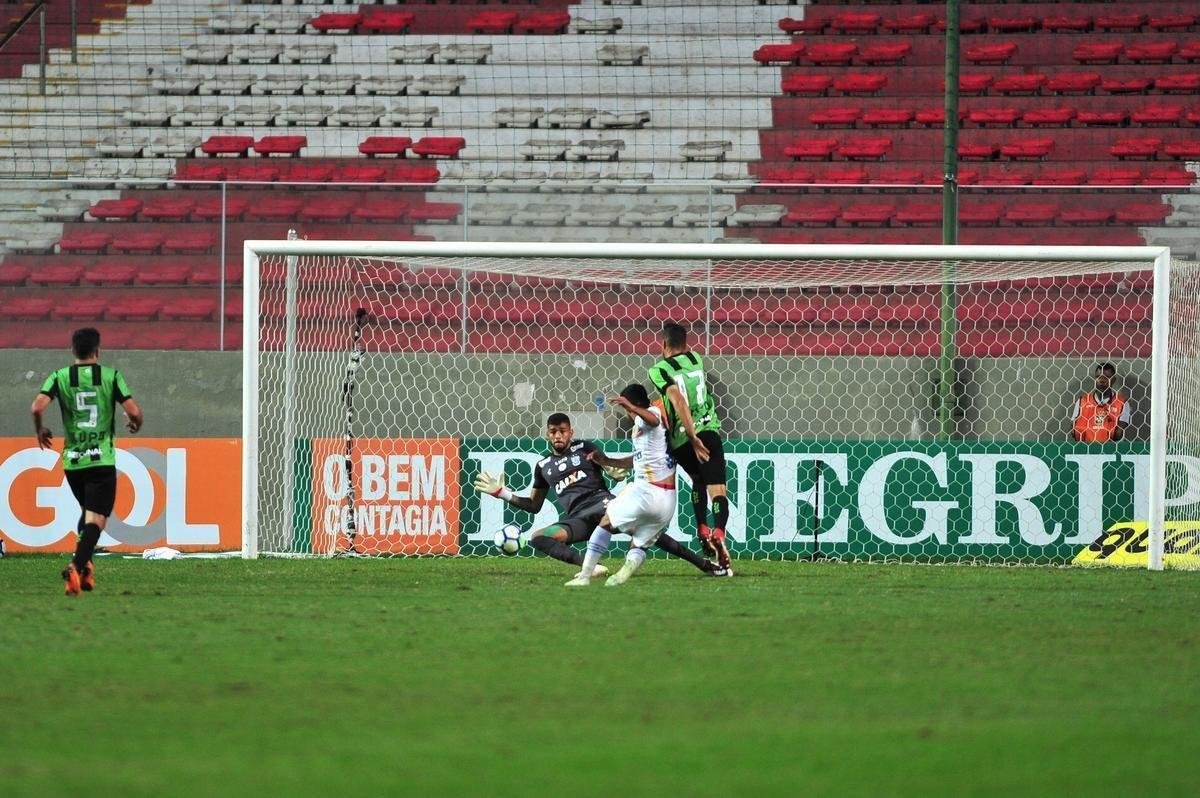 Amrica e Chapecoense fizeram confronto direto por posies na tabela do Campeonato Brasileiro