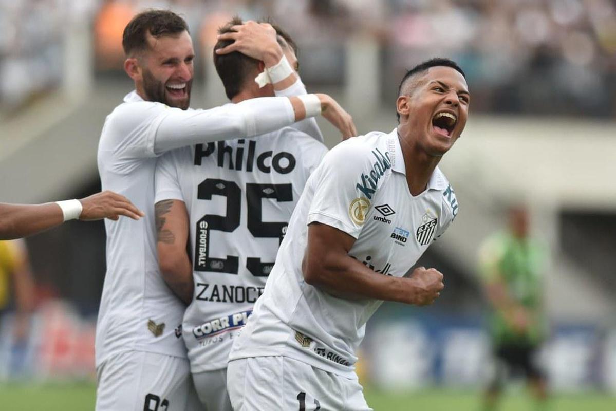 7 - Santos - 2,2 milhes